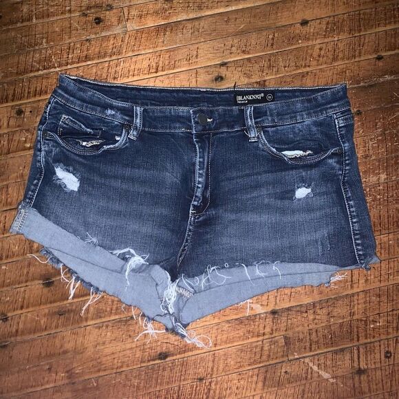 Blank NYC The Astor cutoff designer denim size 32 shorts - Picture 2 of 4